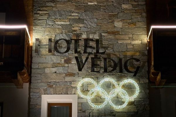 Vivi lo Spirito Olimpico. Entra nel Branco. Respira la libertà della montagna vera. | Hotel Vedig